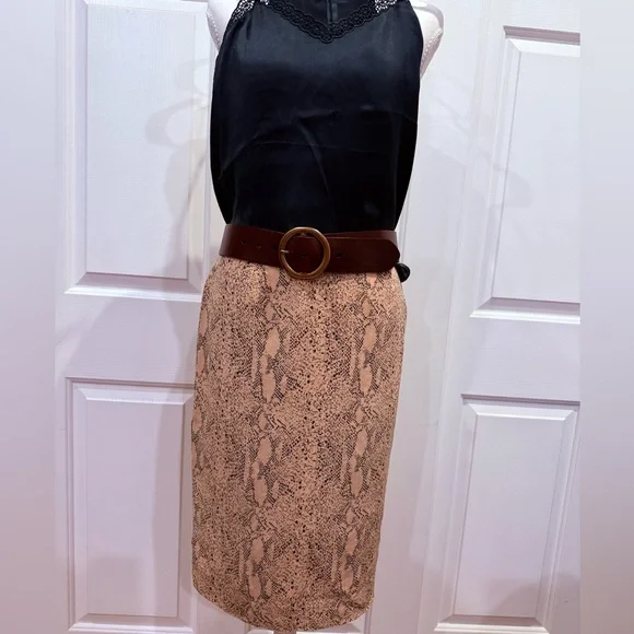 Dana Buchman 100% Silk Snake Print Pencil Skirt Size 4 Neutral - Picture 9 of 13